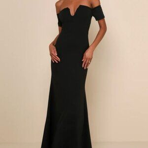 Elegant Black Off-Shoulder Maxi Dress